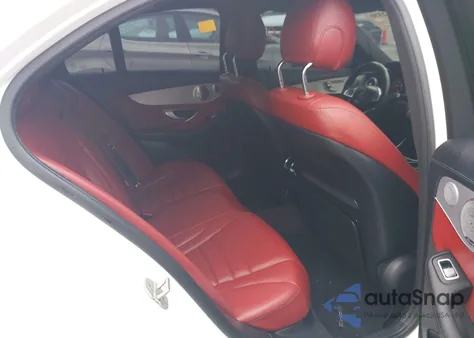 2015 Mercedes-Benz C 300 4Matic/Luxury 4Matic/Sport 4Matic из США, поврежденный, VIN 55SWF4KBXFU088840